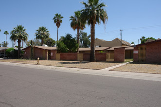 Sunset Vista (2 Buildings) in Tempe, AZ - Building Photo - Building Photo