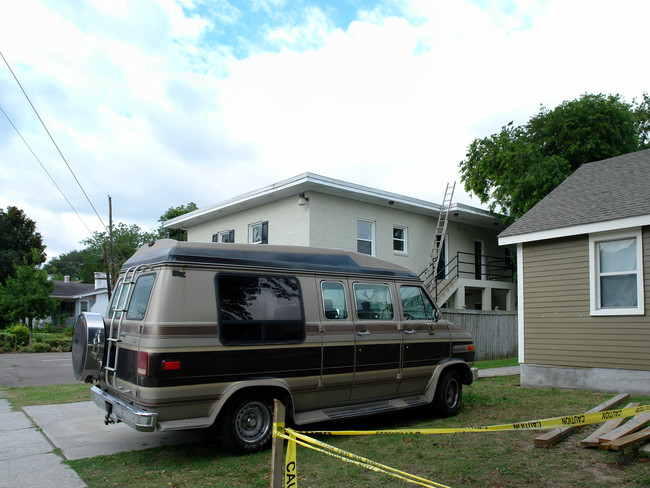 1301 Rutledge Ave in Charleston, SC - Building Photo - Building Photo