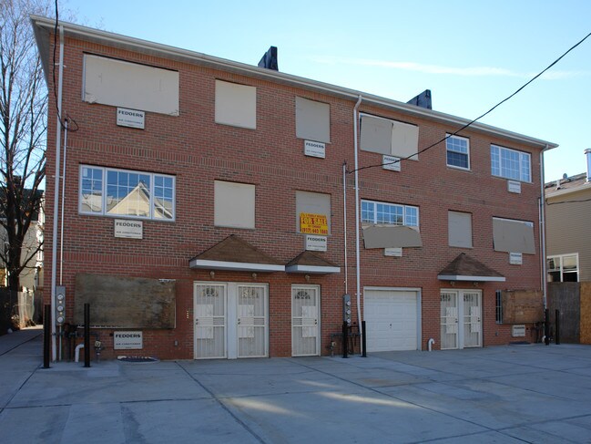 3960 Barnes Ave in Bronx, NY - Building Photo - Building Photo