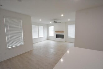 3880 Aryana Ave in Springdale, AR - Foto de edificio - Building Photo