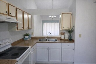 12165 Sandal Creek Way in Orlando, FL - Building Photo - Building Photo