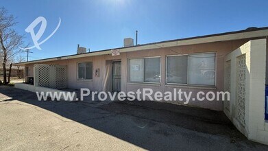21225 Wigwam Rd in Apple Valley, CA - Building Photo - Building Photo