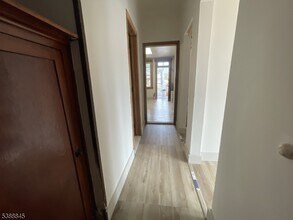 237 Park Ave in Cliffside Park, NJ - Building Photo - Building Photo