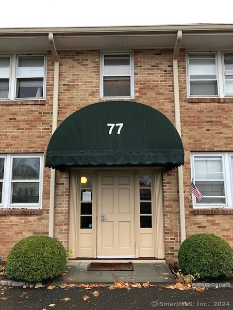 property at 77 Winfield St