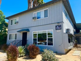 13514 Rye St in Los Angeles, CA - Building Photo