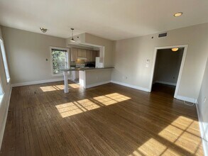 3041-3041 M St NW in Washington, DC - Building Photo - Building Photo