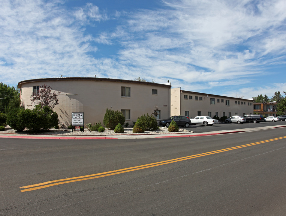 Riviera Apartments in Reno, NV - Building Photo