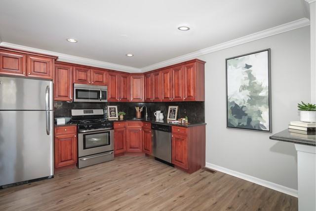 115 Connetquot Ave in East Islip, NY - Building Photo - Building Photo