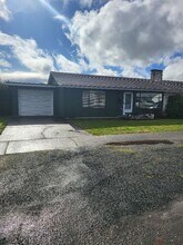 365-377 SW McFadden Ave in Chehalis, WA - Building Photo - Building Photo