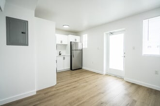 1955 NW 2nd Ct in Miami, FL - Building Photo - Building Photo