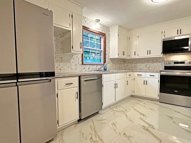 property at 37 New Haven St