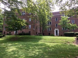 Buchanan Court Apartments