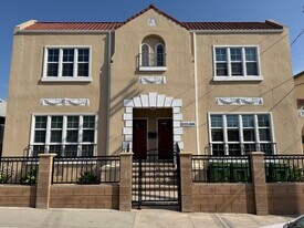 The Madison in Los Angeles, CA - Building Photo