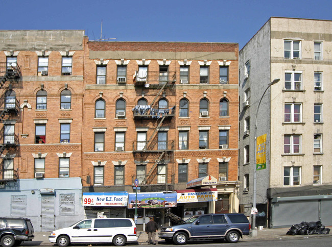 2302-2304 Amsterdam Ave in New York, NY - Foto de edificio - Building Photo