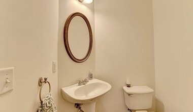 10898 Gallier St in Alpharetta, GA - Building Photo - Building Photo