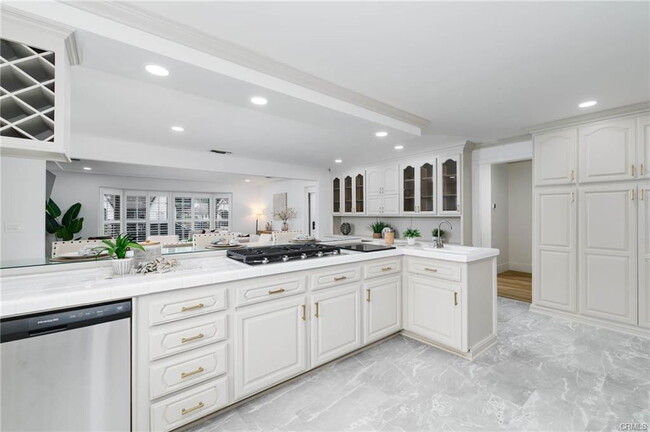 162 Acacia Ave in Monrovia, CA - Building Photo - Building Photo