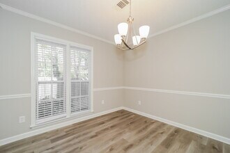 2712 Horseshoe Creek Dr in Marietta, GA - Foto de edificio - Building Photo