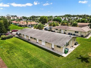 14980 NE 5th Ct-Unit -3 in Miami, FL - Building Photo - Building Photo