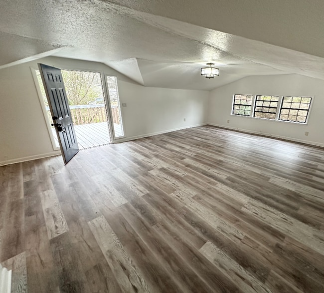6104 Pisgah Rd SW in Mableton, GA - Building Photo - Building Photo