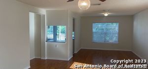 8615 Cross Spring in San Antonio, TX - Building Photo - Building Photo