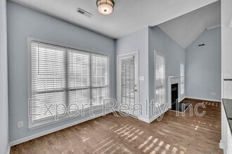 8235 Wynwood Dr in Helena, AL - Building Photo - Building Photo