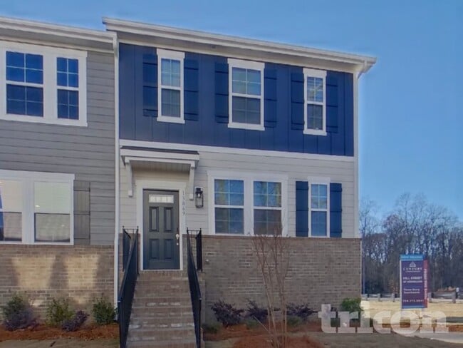 property at 13869 Hill St