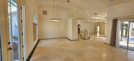 11729 Timberline Cir in Ft. Myers, FL - Building Photo - Building Photo