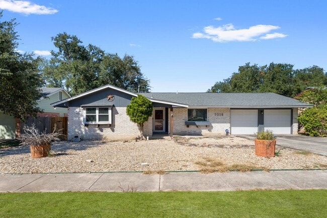 property at 7015 Forest Pine St