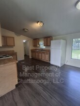 116 Gate St in Rossville, GA - Building Photo - Building Photo