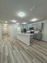 7009 Oak Crest Rd in Orlando, FL - Building Photo - Building Photo