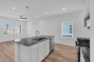 10316 Penryn Frst Trl in Houston, TX - Building Photo - Building Photo