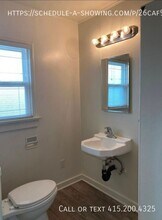 21625 E Cliff Dr in Santa Cruz, CA - Building Photo - Building Photo