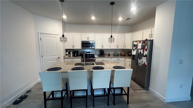 13845 Pine Lodge Ln in Ft. Myers, FL - Building Photo - Building Photo