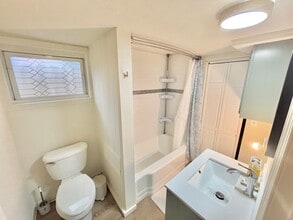 332 Cascade Pl in Rochester, NY - Building Photo - Building Photo