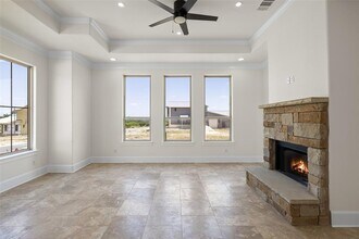 711 Paleface Ranch Rd in Spicewood, TX - Building Photo - Building Photo