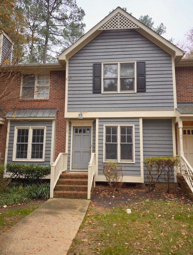 121 Winners Cir in Cary, NC - Building Photo - Building Photo