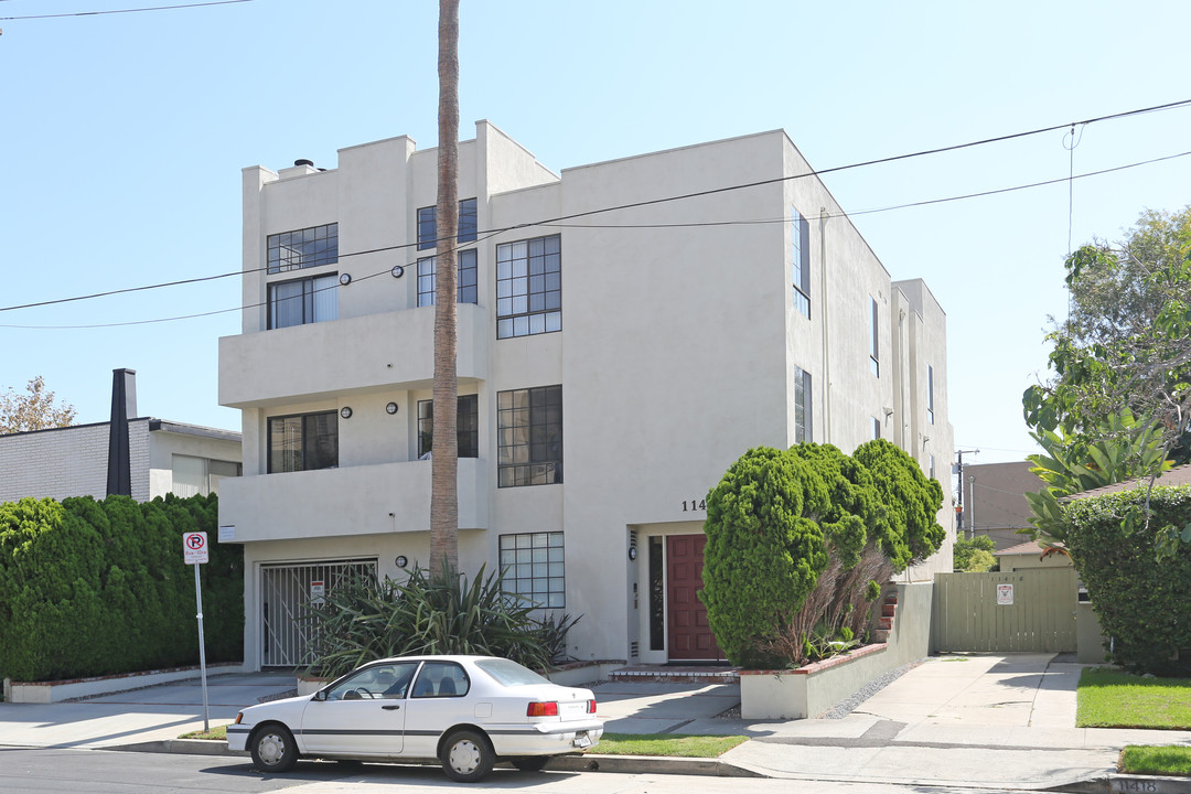 11414 Missouri Ave in Los Angeles, CA - Building Photo