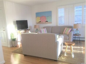 24 Virginia Ave in Long Beach, NY - Building Photo - Building Photo