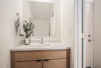 The 41Ellis in Sioux Falls, SD - Building Photo - Building Photo