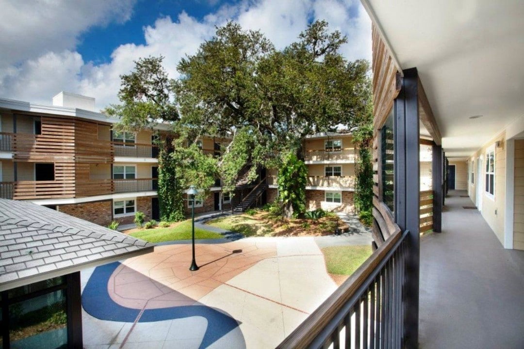 Elysian Courtyards Of Gentilly in New Orleans, LA - Foto de edificio