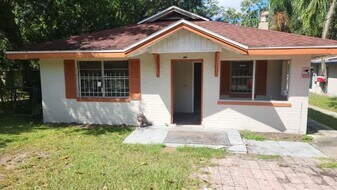 414 Sunset Dr in Orlando, FL - Building Photo