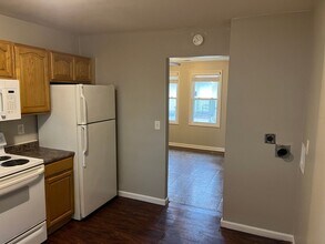 1304 Ireland St in Nashville, TN - Building Photo - Building Photo