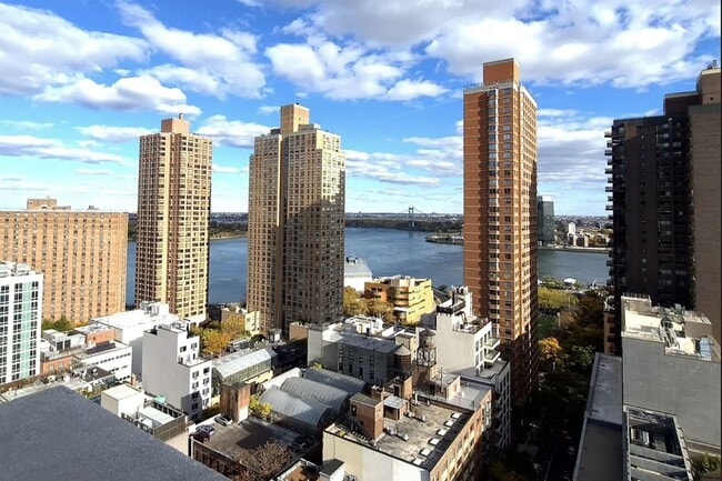 property at 400 E 90th St