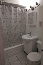 2961 Dufferin St in Toronto, ON - Building Photo - Building Photo