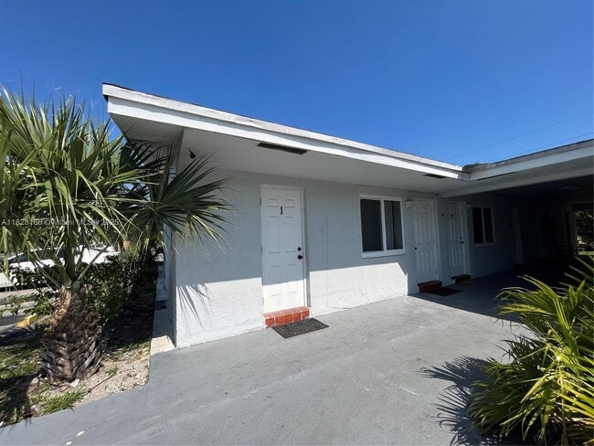 5600 NW 15th St