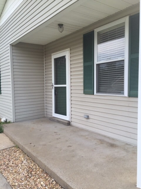 906 Martin St in Clarksville, TN - Building Photo - Building Photo