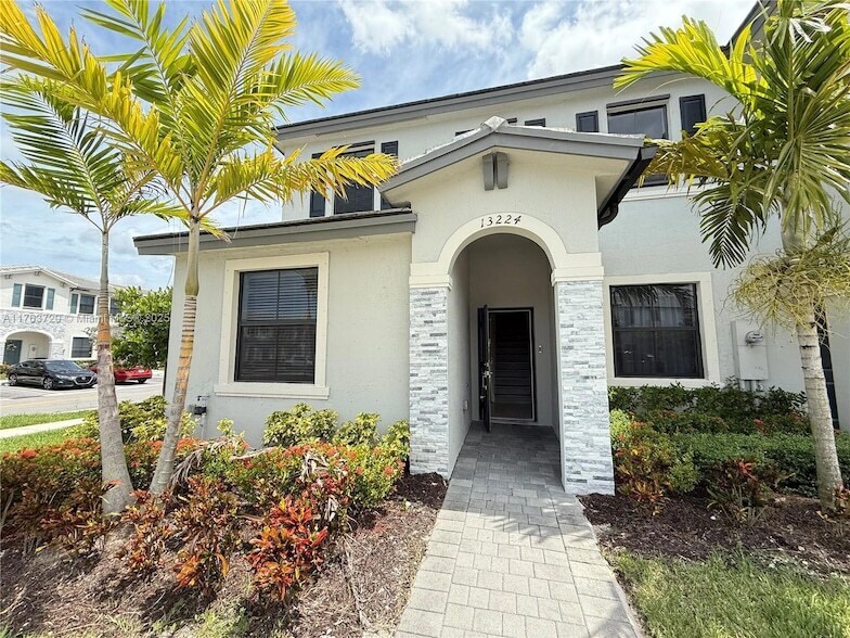 13224 SW 286th St in Homestead, FL - Building Photo