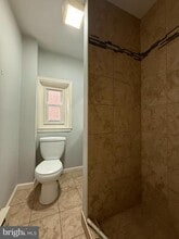 3258 N Park Ave in Philadelphia, PA - Foto de edificio - Building Photo