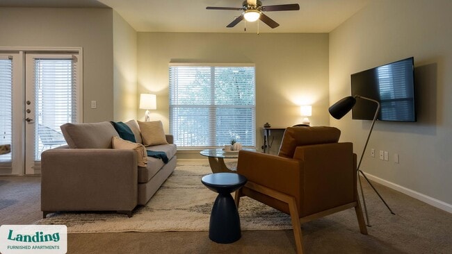 715 W Slaughter Ln in Austin, TX - Building Photo - Building Photo