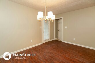 5326 Kirk Dr in Atlanta, GA - Building Photo - Building Photo